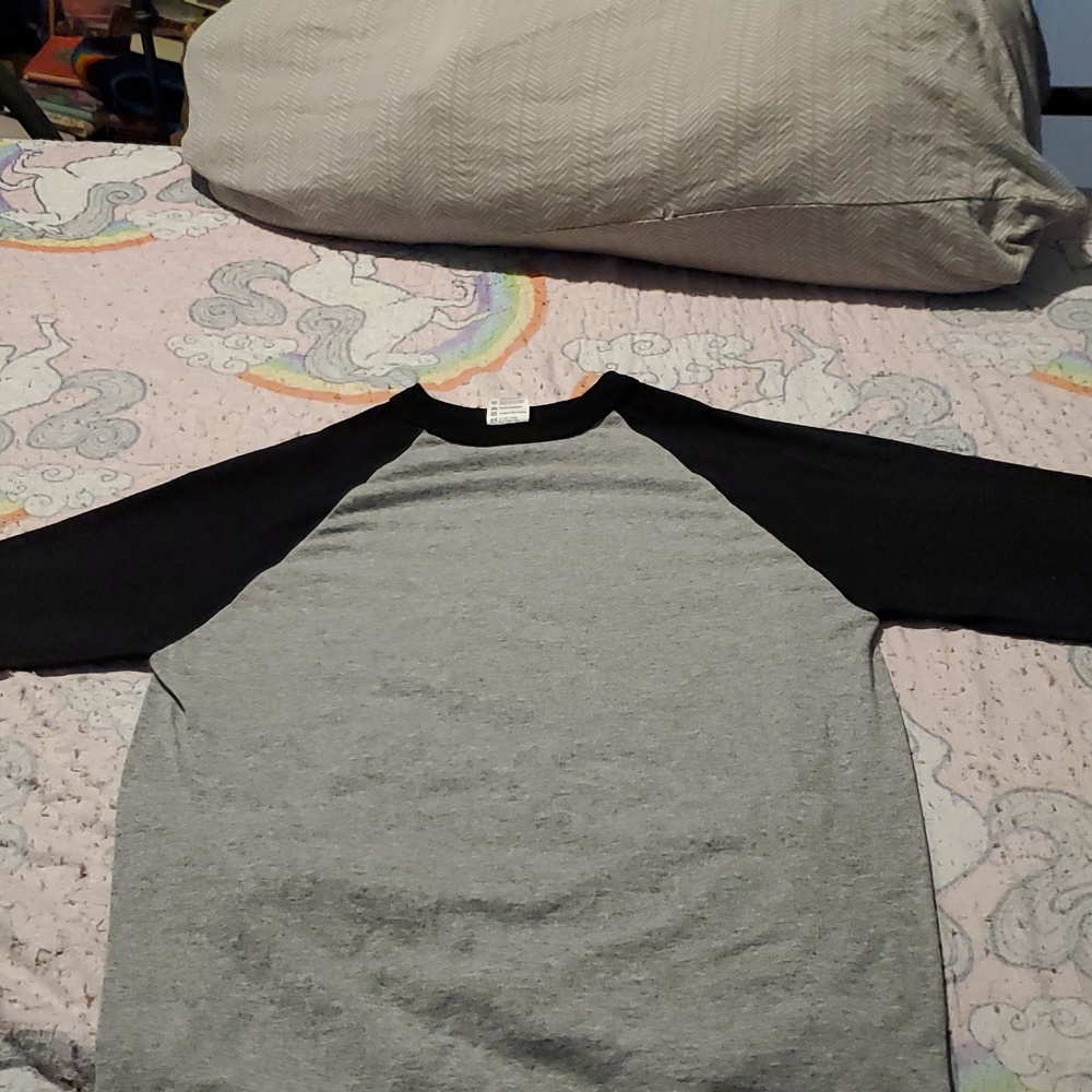 Augusta adult small raglan grey and black